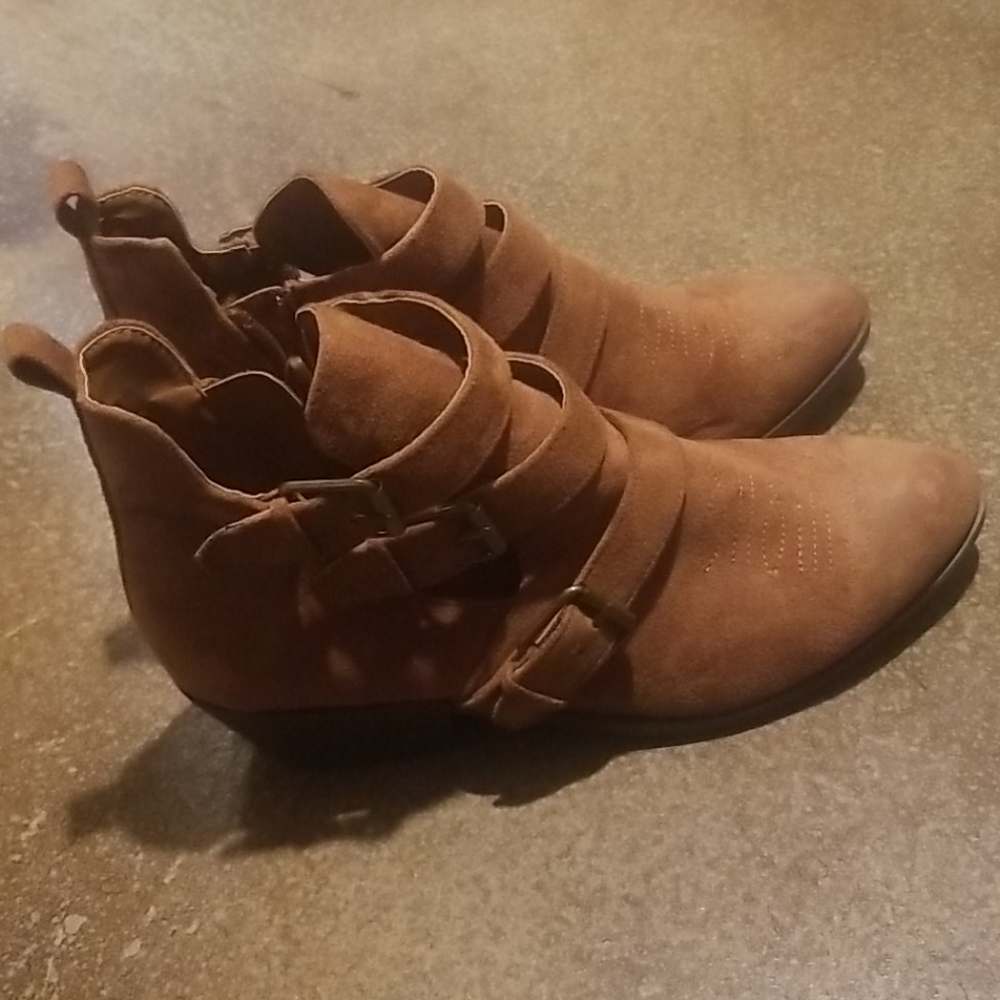 Brown boots
